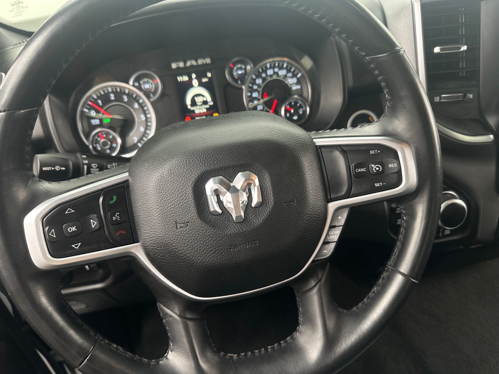 Thumbnail: 2024 RAM 1500 - 5