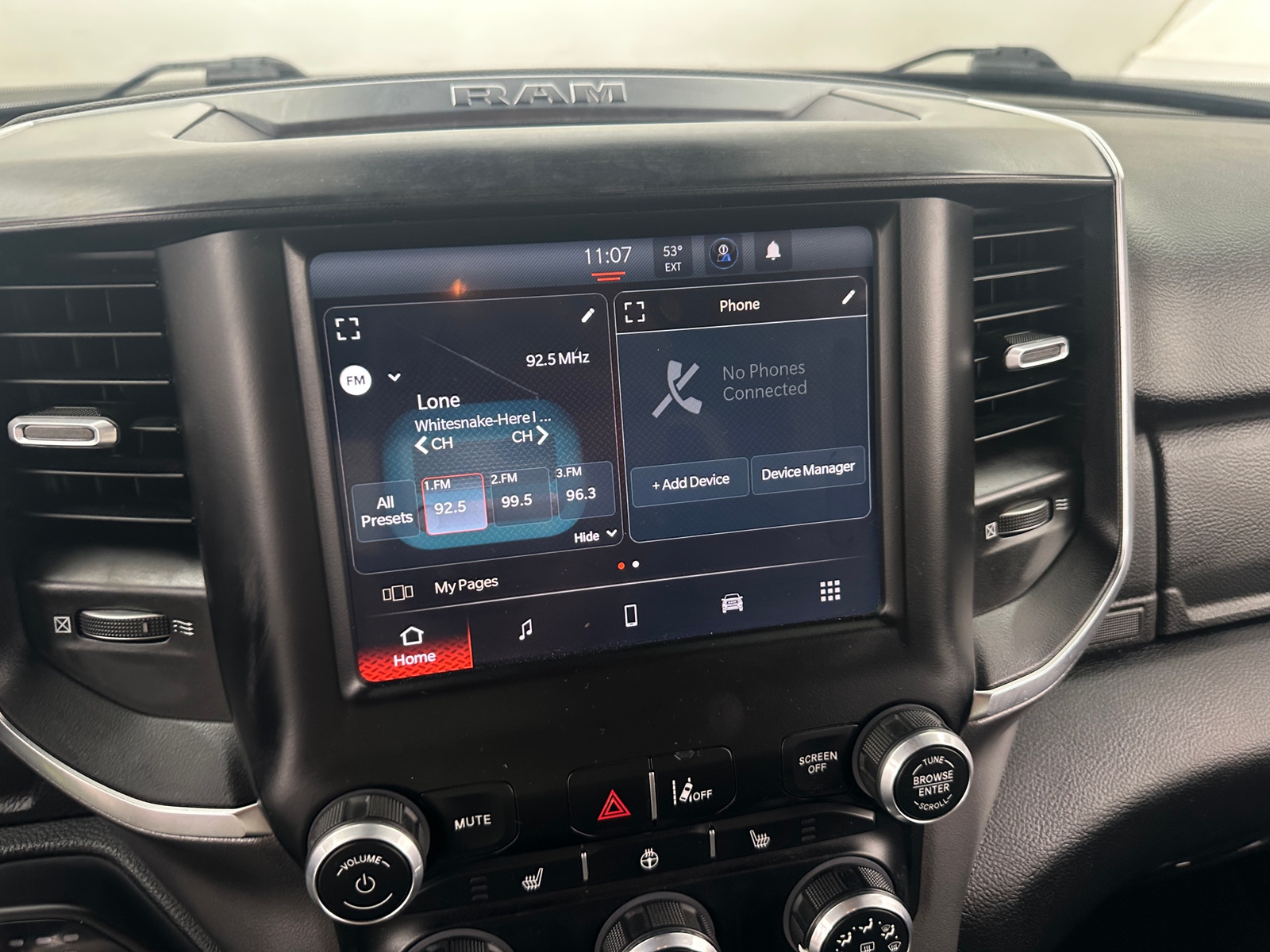 Thumbnail: 2024 RAM 1500 - 4