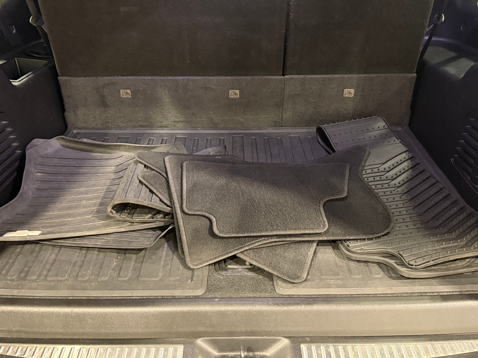 Thumbnail: 2019 Chevrolet Suburban - 6