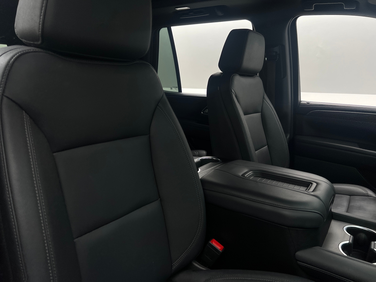 Thumbnail: 2024 Chevrolet Tahoe - 2