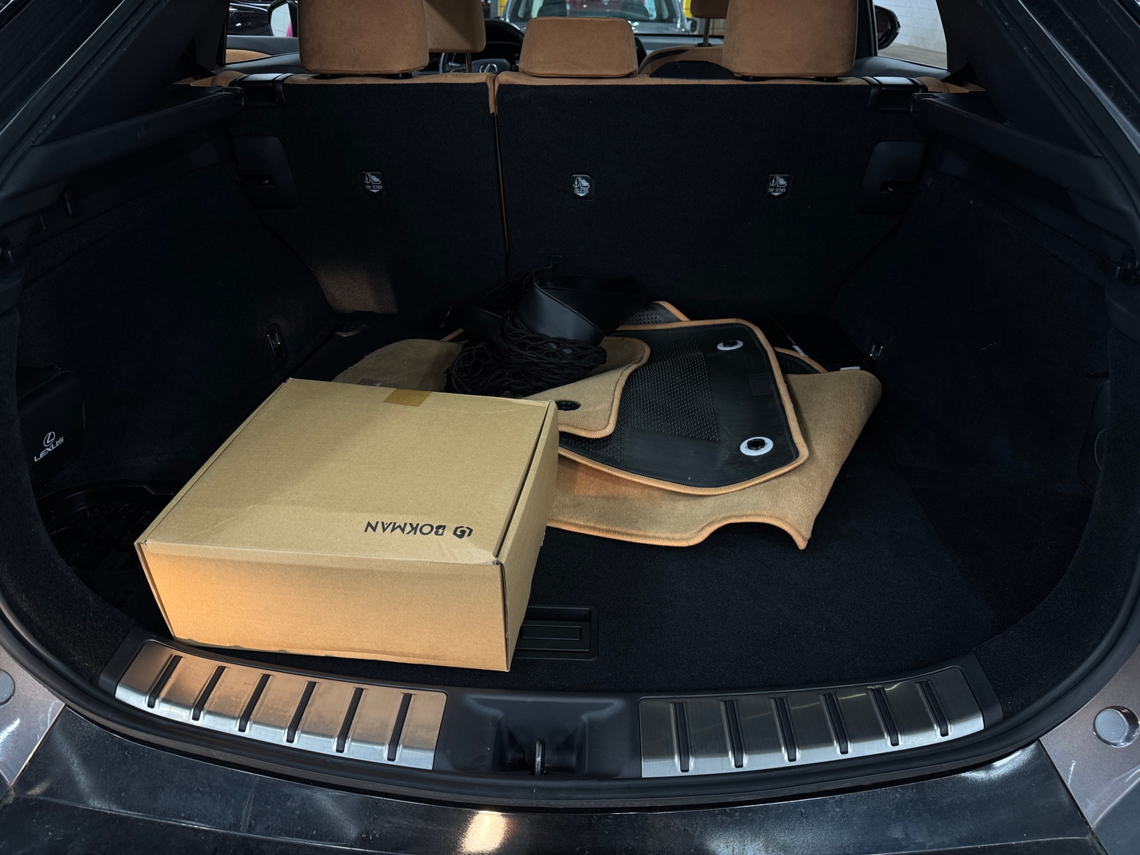 Thumbnail: 2023 Lexus RZ - 7