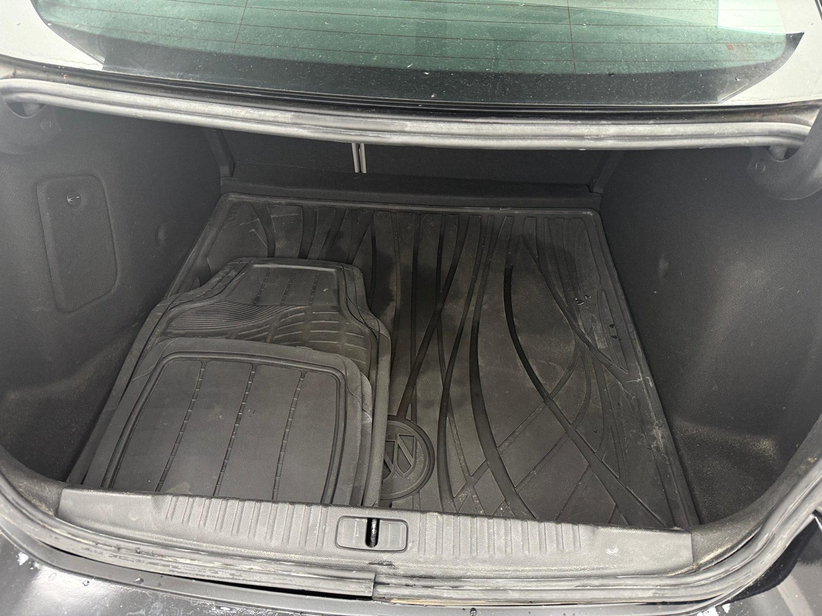 Thumbnail: 2014 Buick Verano - 7