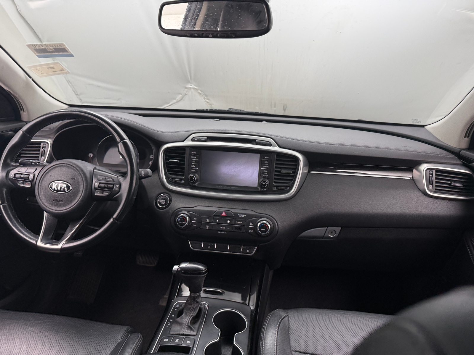 Thumbnail: 2016 Kia Sorento - 2