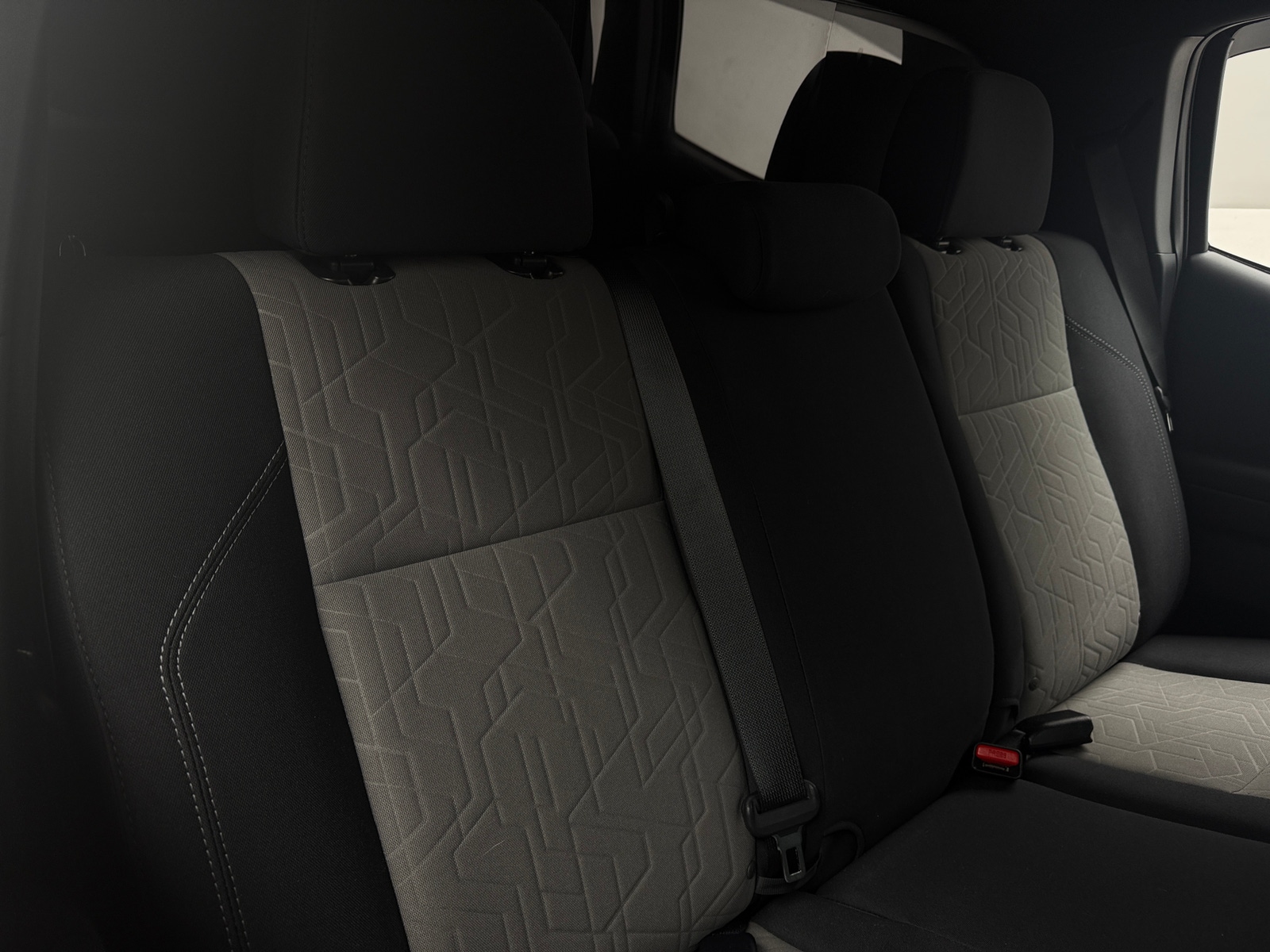 Thumbnail: 2020 Toyota Tacoma - 6