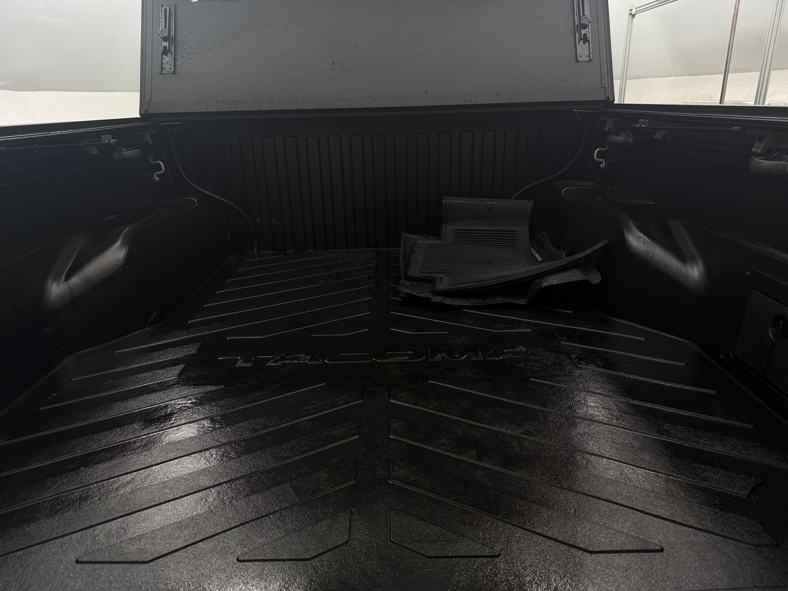 Thumbnail: 2020 Toyota Tacoma - 7