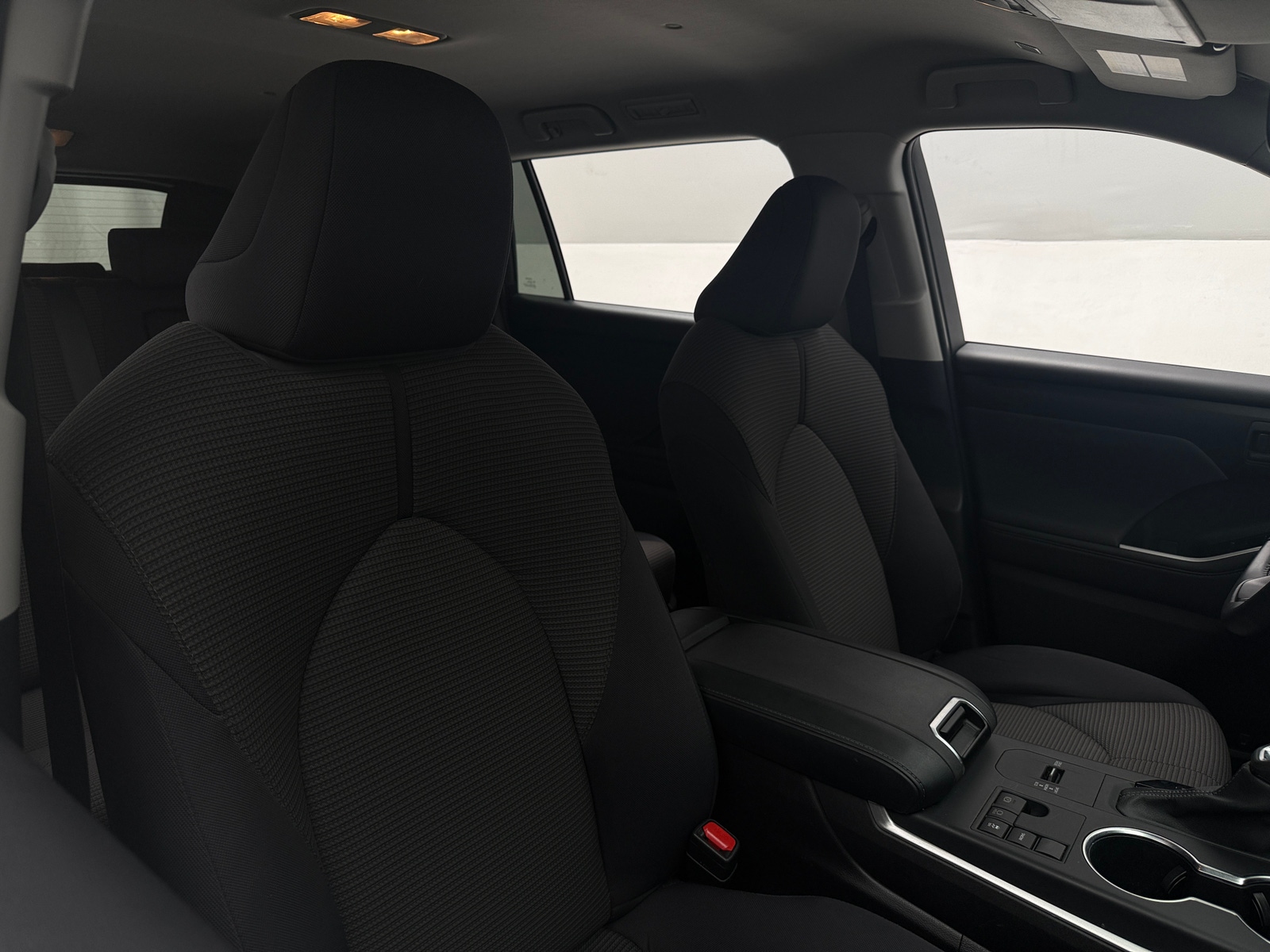 Thumbnail: 2025 Toyota Highlander - 2