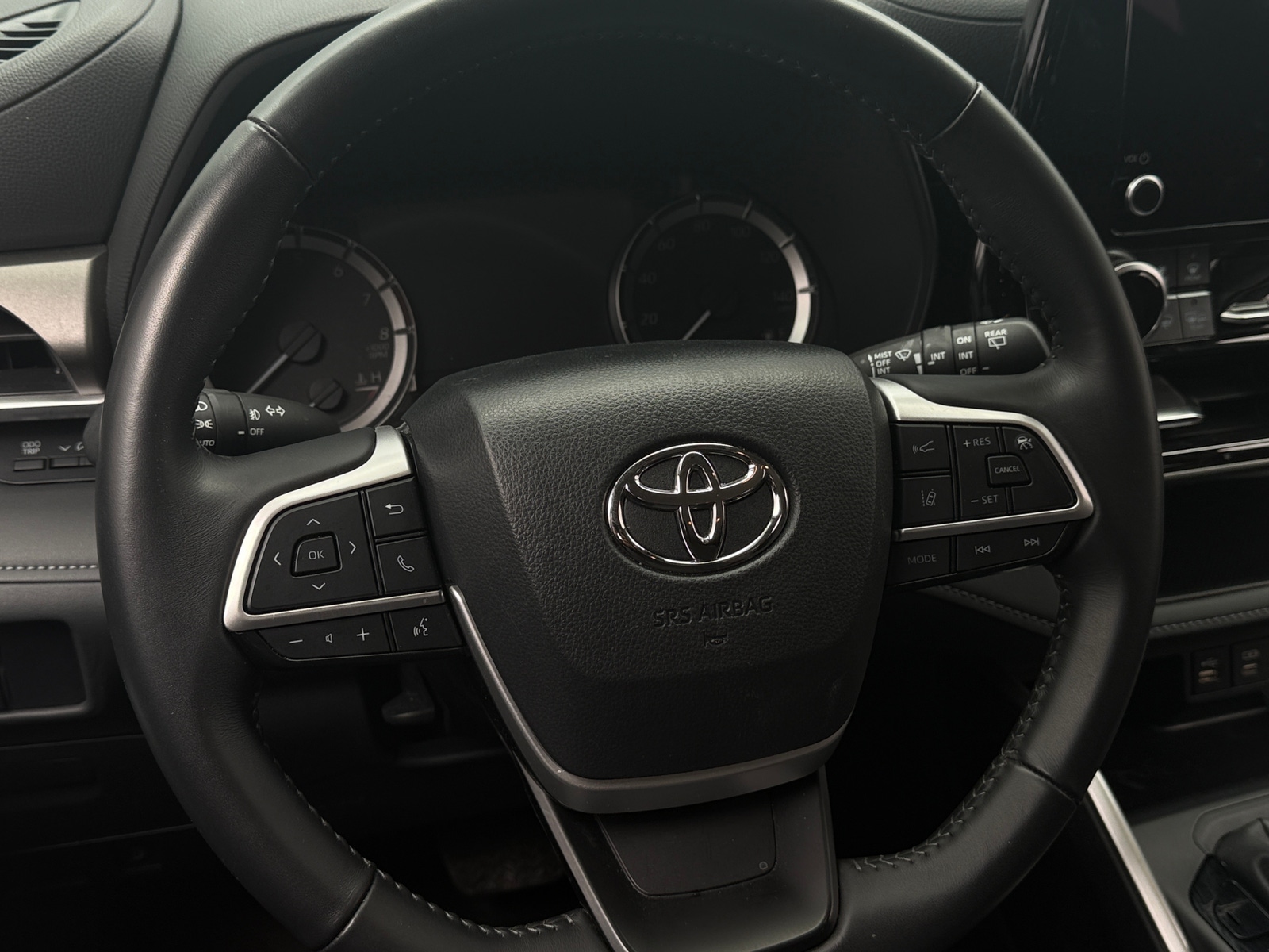 Thumbnail: 2025 Toyota Highlander - 5