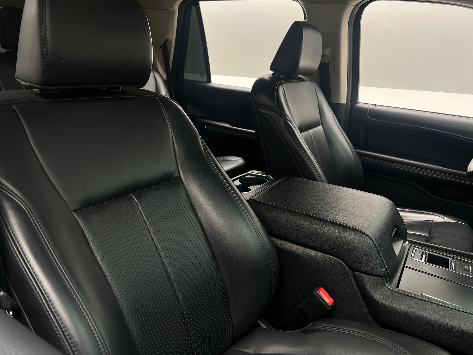 Thumbnail: 2022 Ford Expedition - 2