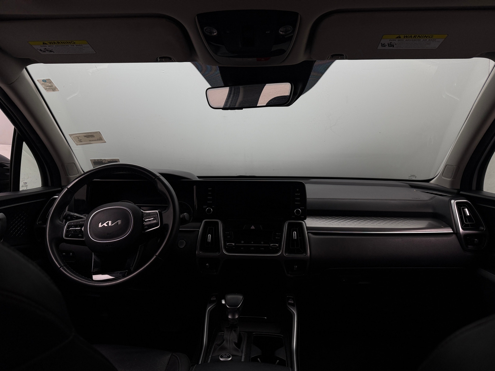 Thumbnail: 2023 Kia Sorento - 2