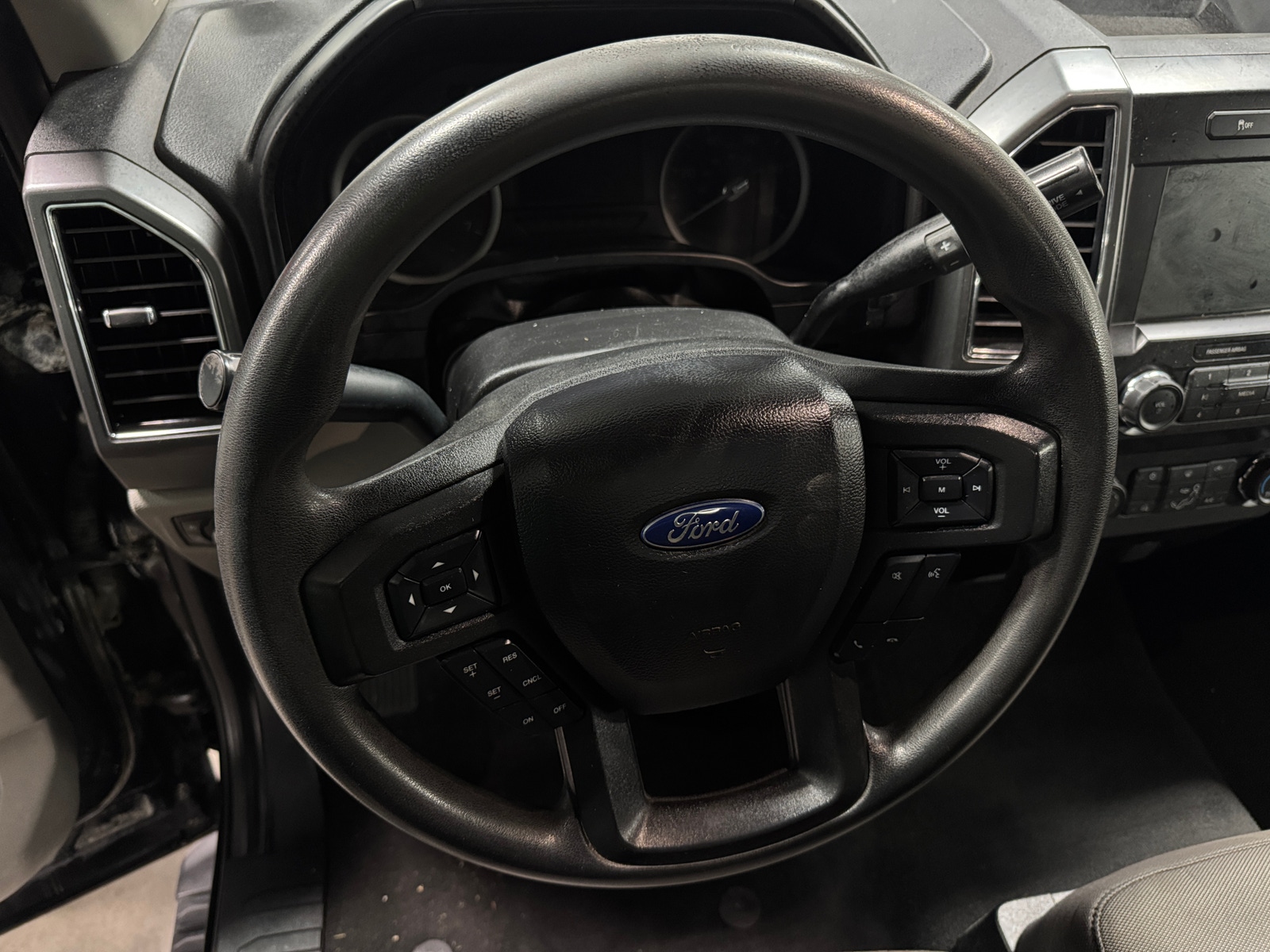 Thumbnail: 2021 Ford Econoline - 5
