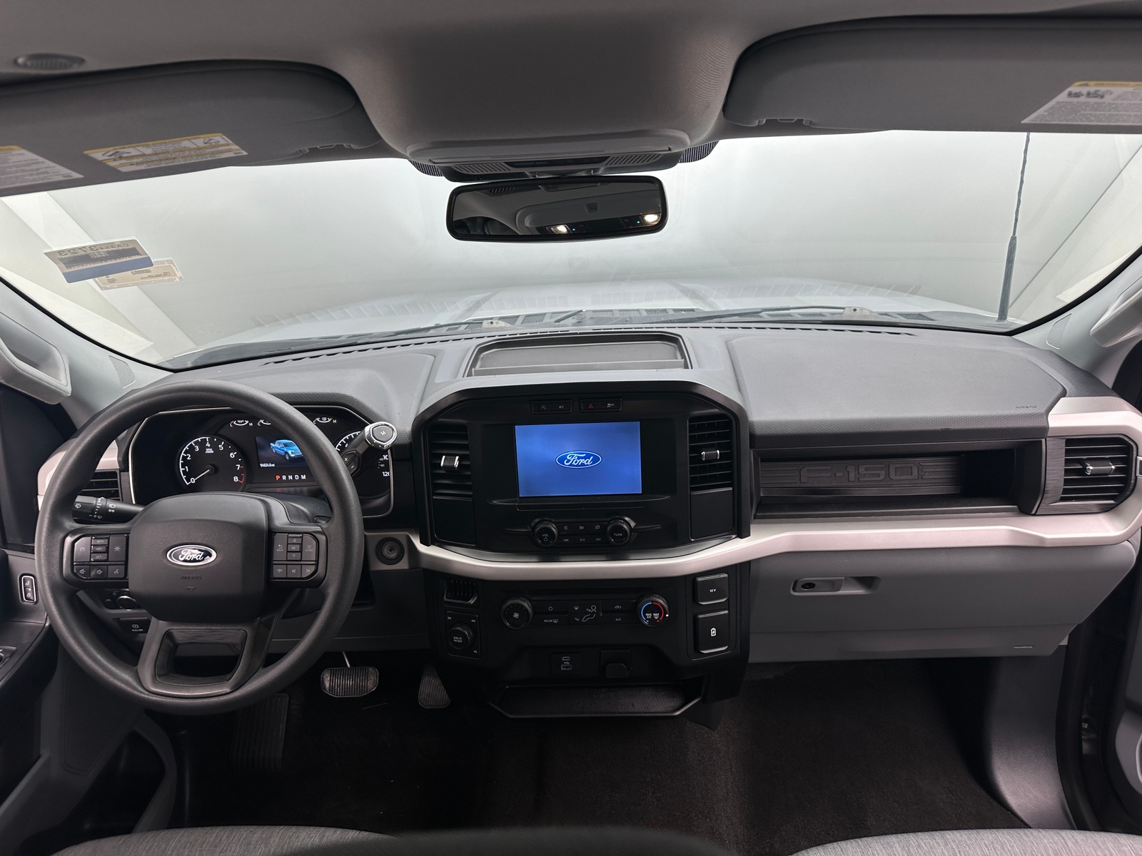 Thumbnail: 2022 Ford Econoline - 3