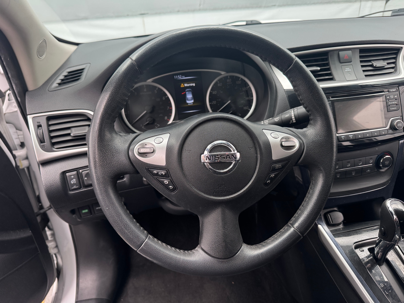 Thumbnail: 2017 Nissan Sentra - 5