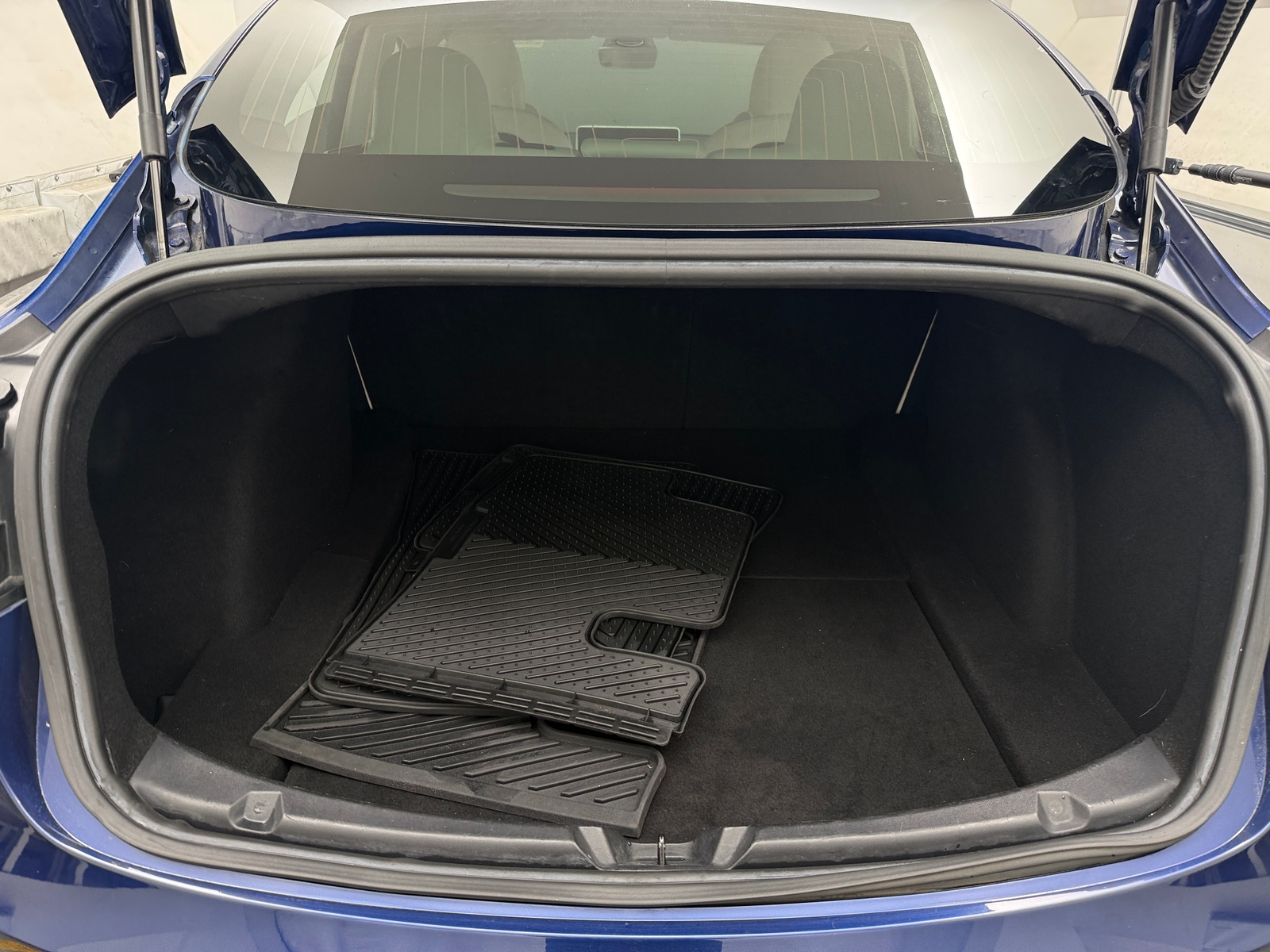 Thumbnail: 2019 Tesla Model 3 - 6