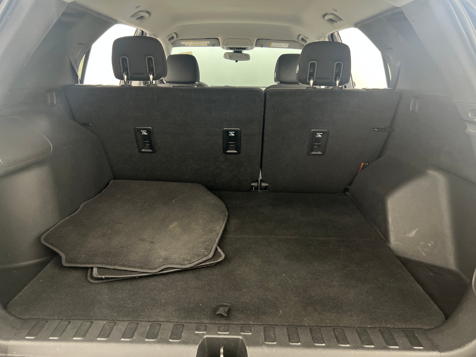 Thumbnail: 2019 Chevrolet Equinox - 7