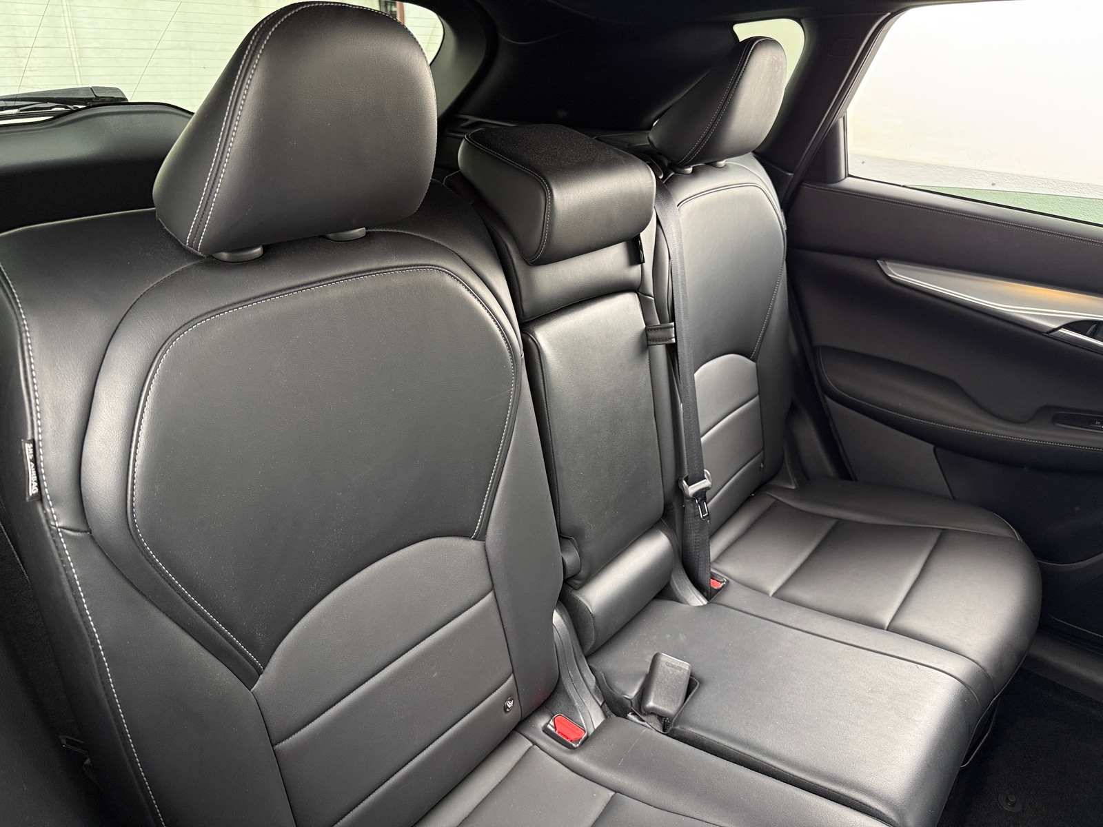 Thumbnail: 2021 INFINITI QX50 - 5