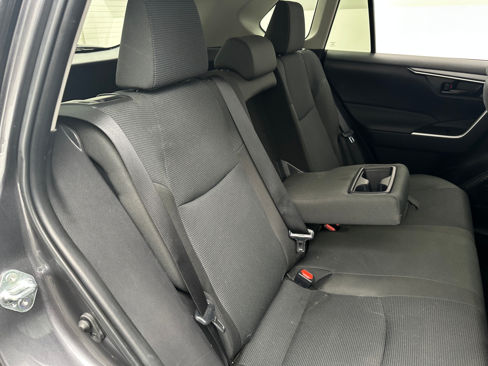 Thumbnail: 2025 Toyota RAV4 - 6