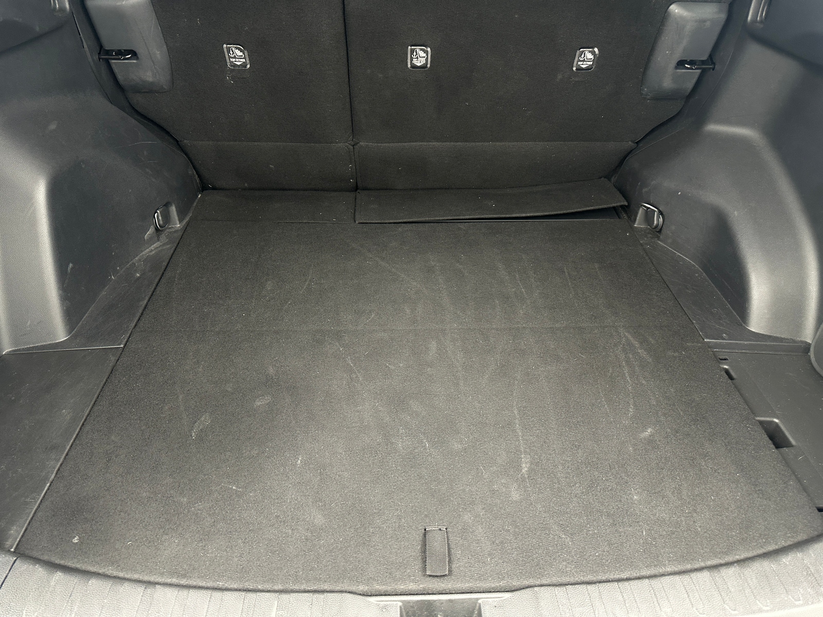 Thumbnail: 2025 Toyota RAV4 - 7