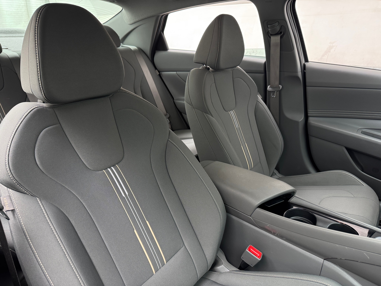 Thumbnail: 2025 Hyundai Elantra - 2