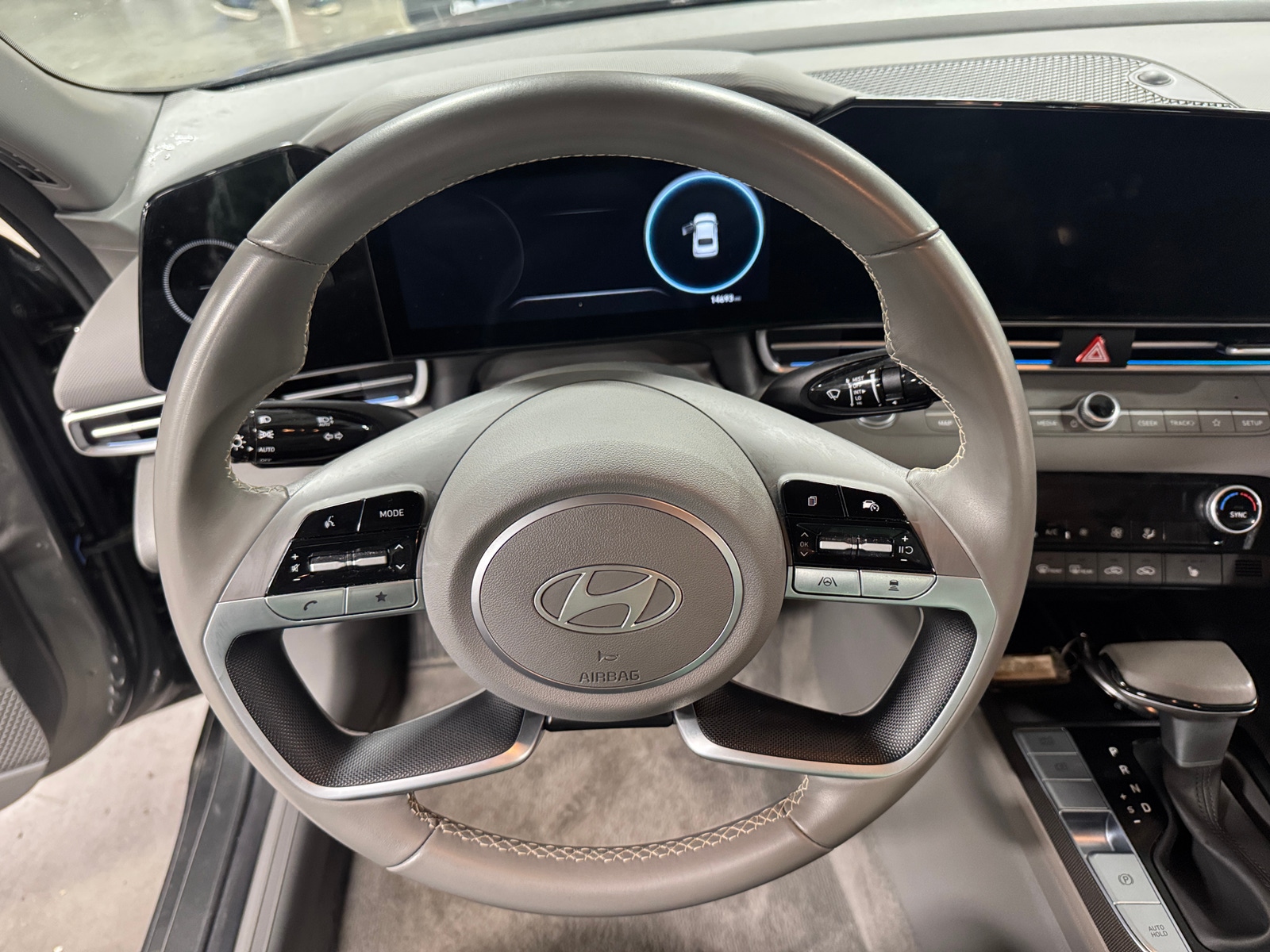 Thumbnail: 2025 Hyundai Elantra - 5