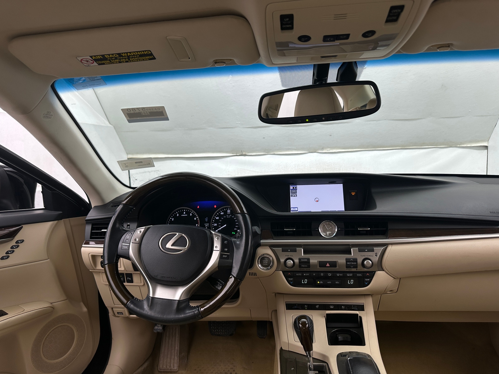 Thumbnail: 2013 Lexus ES - 2