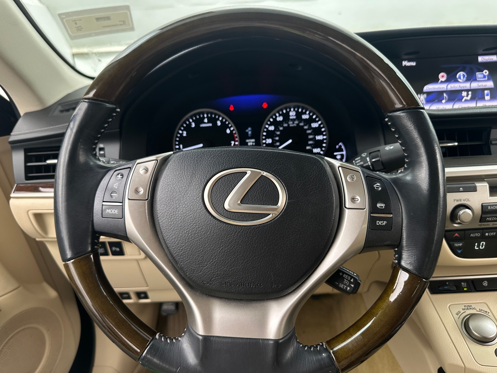 Thumbnail: 2013 Lexus ES - 4