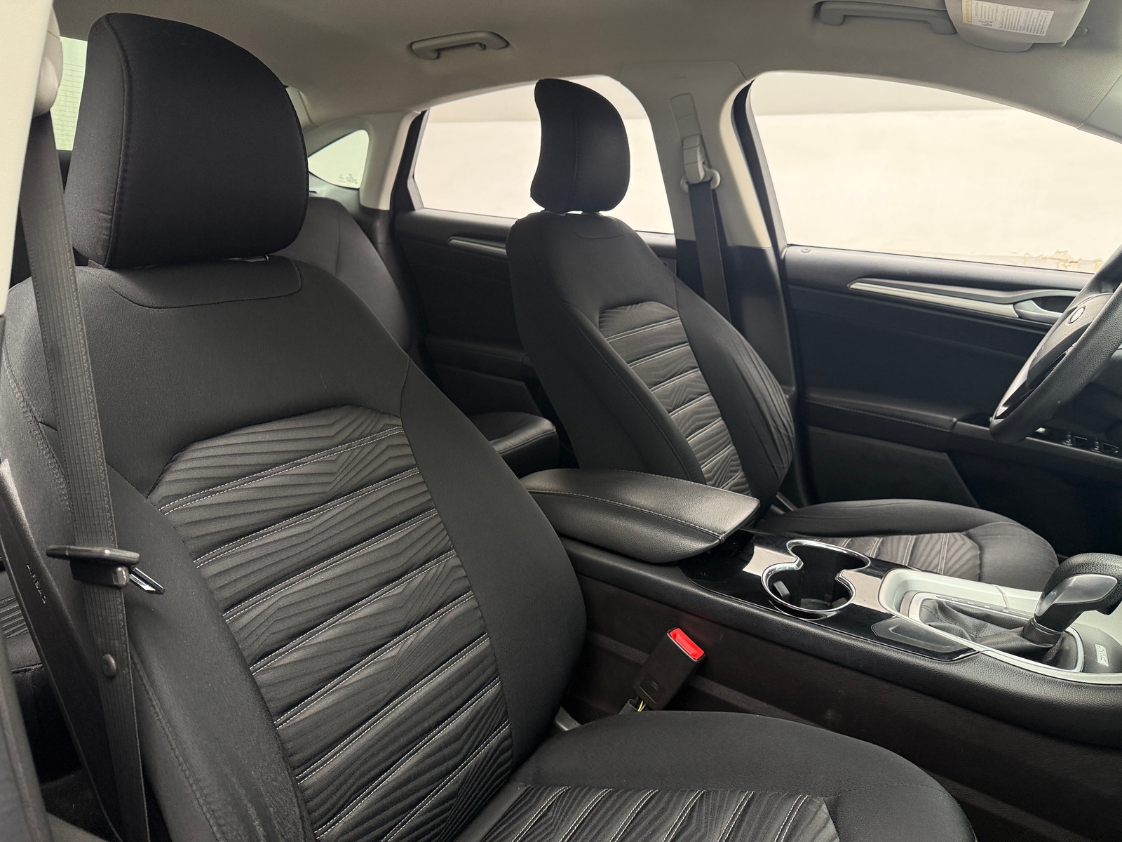 Thumbnail: 2016 Ford Fusion - 2