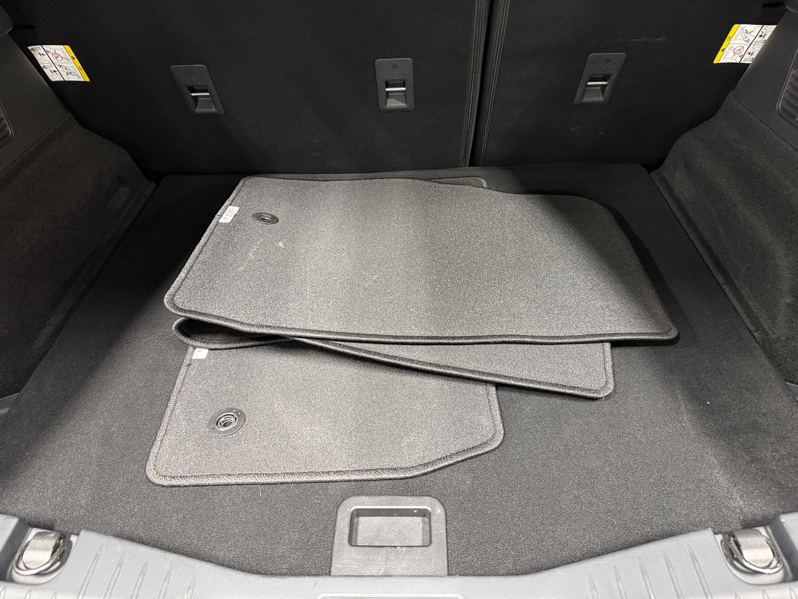 Thumbnail: 2022 Ford Mustang Mach-E - 6