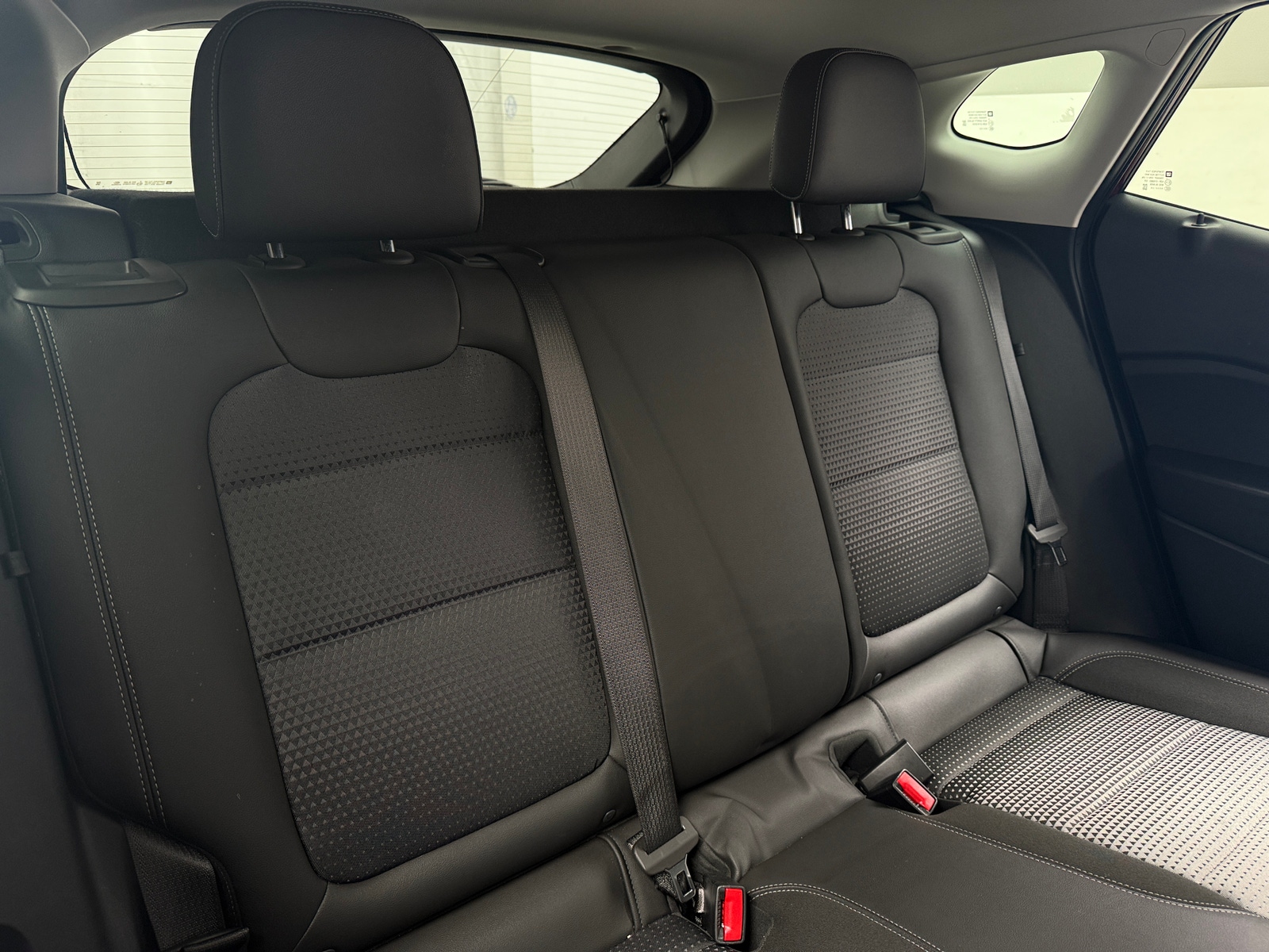 Thumbnail: 2025 Chevrolet Trax - 6