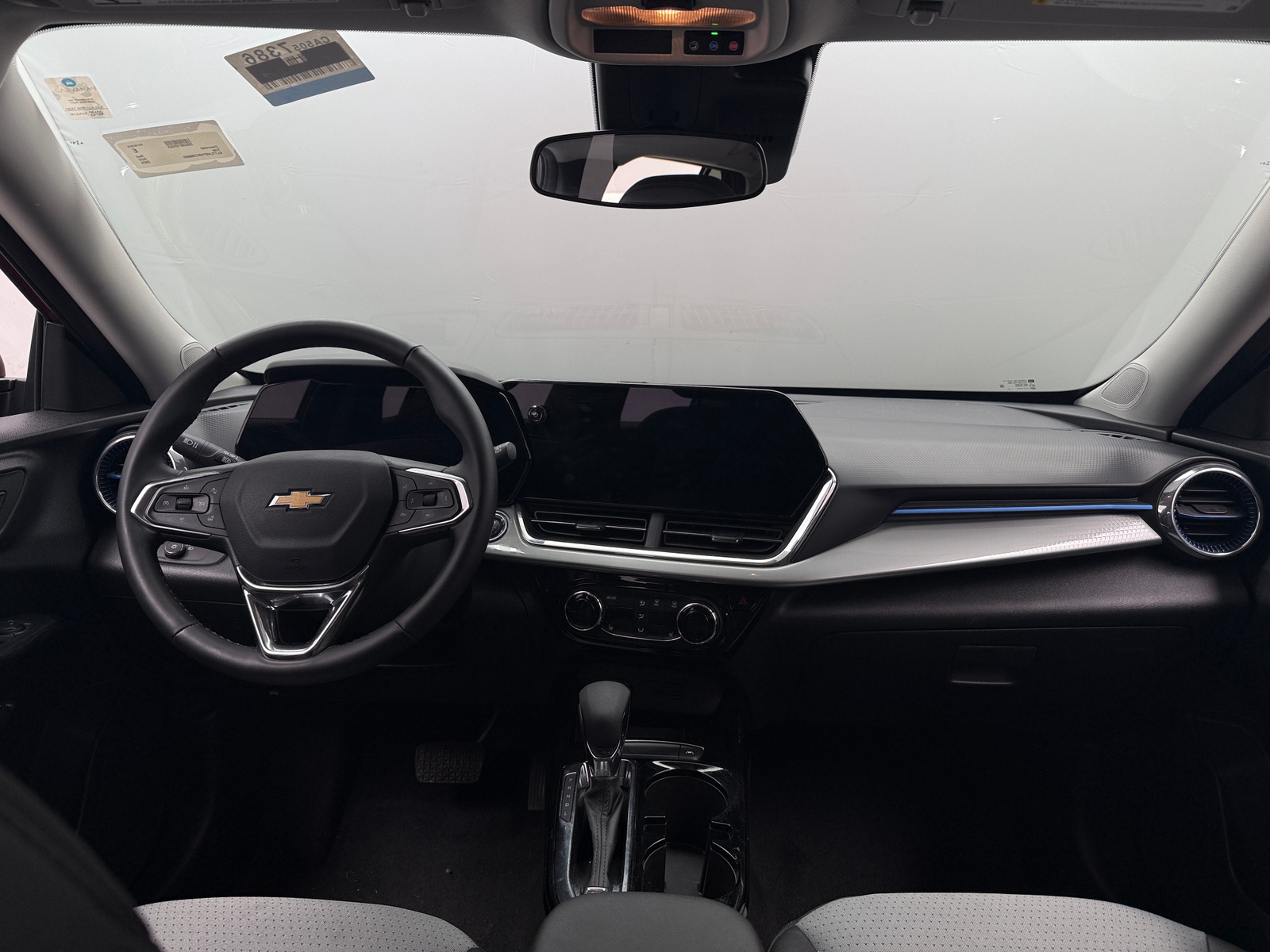 Thumbnail: 2025 Chevrolet Trax - 3