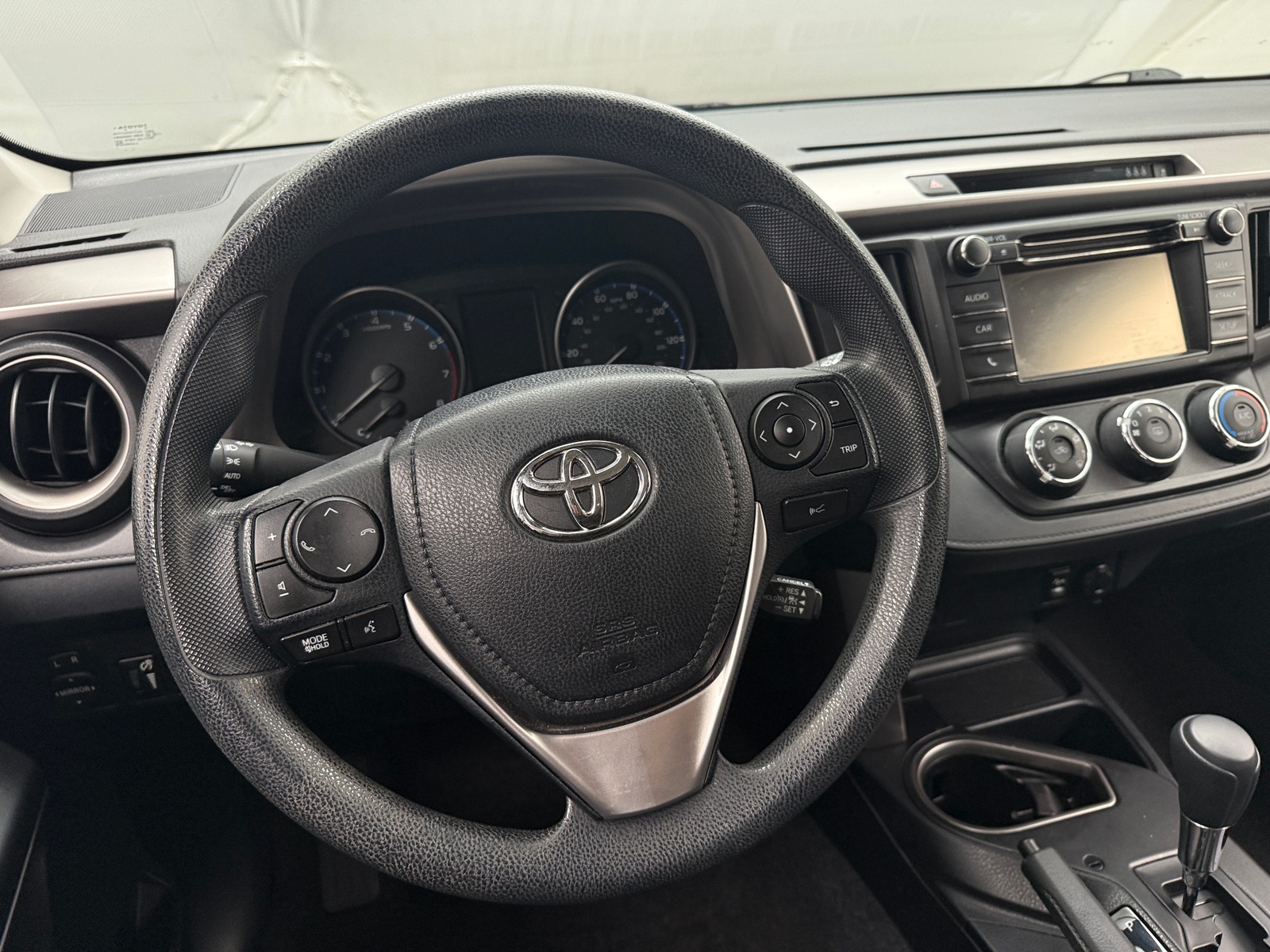 Thumbnail: 2018 Toyota RAV4 - 5