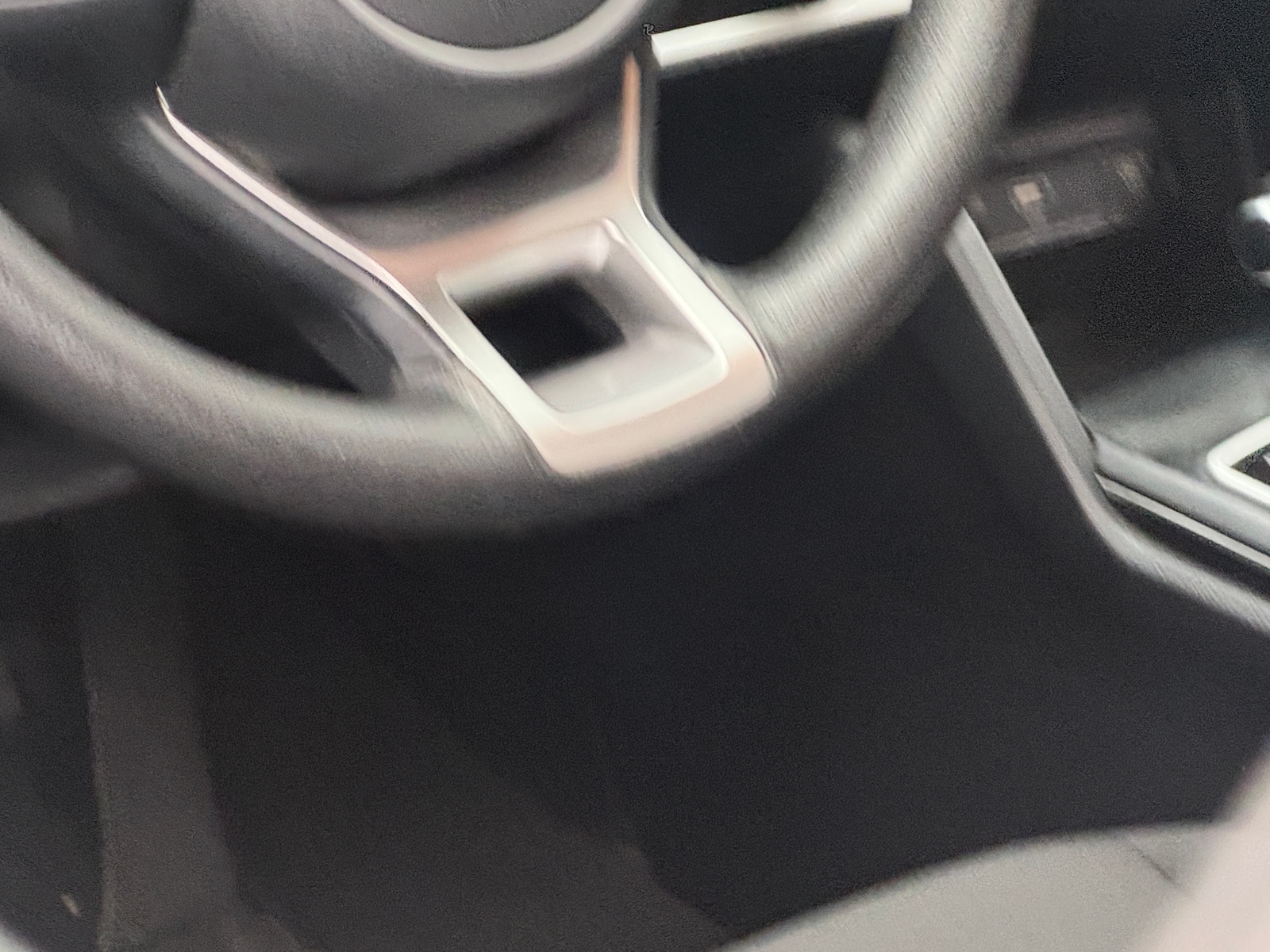 Thumbnail: 2025 Kia Sportage - 5