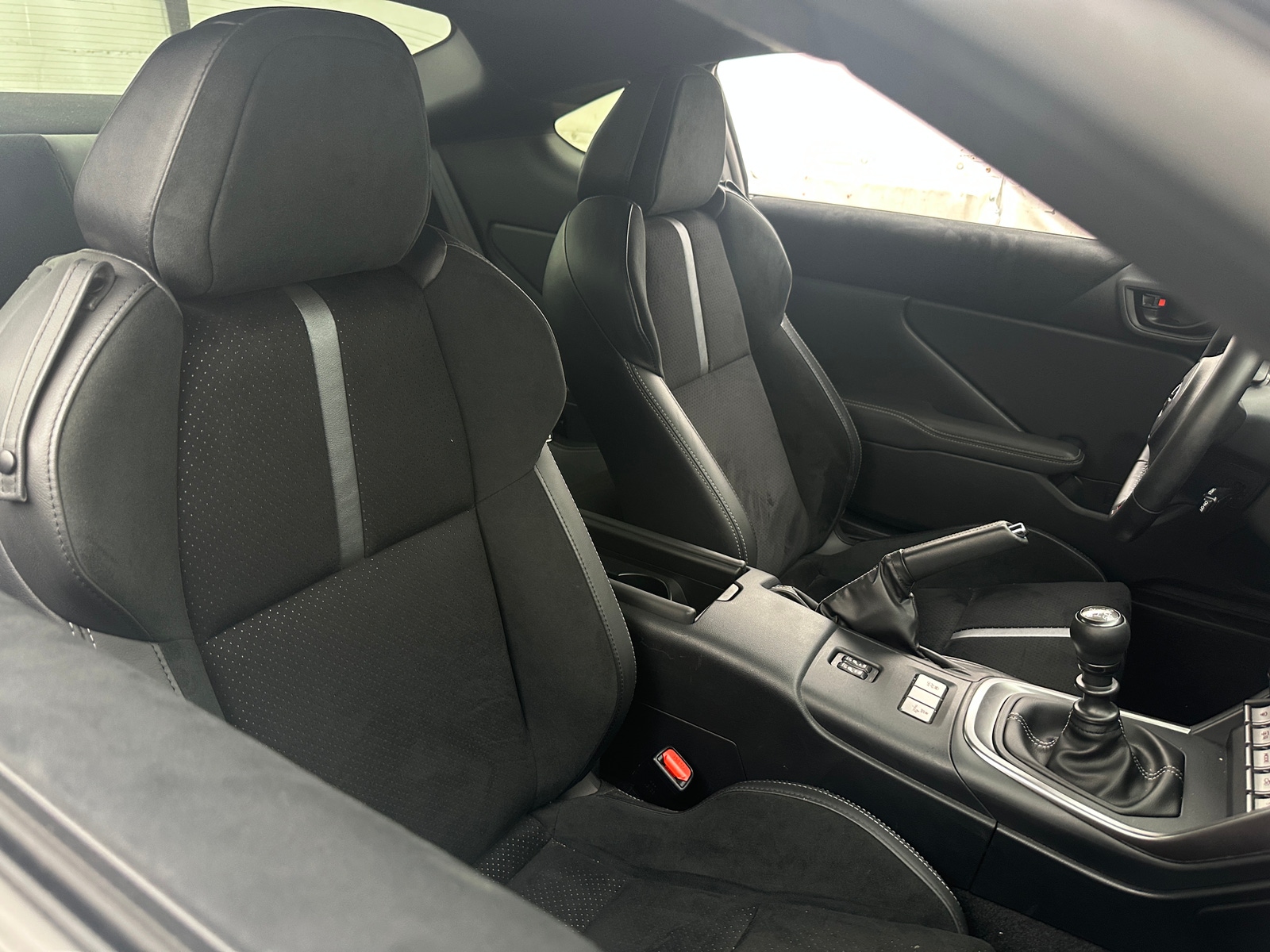 Thumbnail: 2023 Toyota GR86 - 2