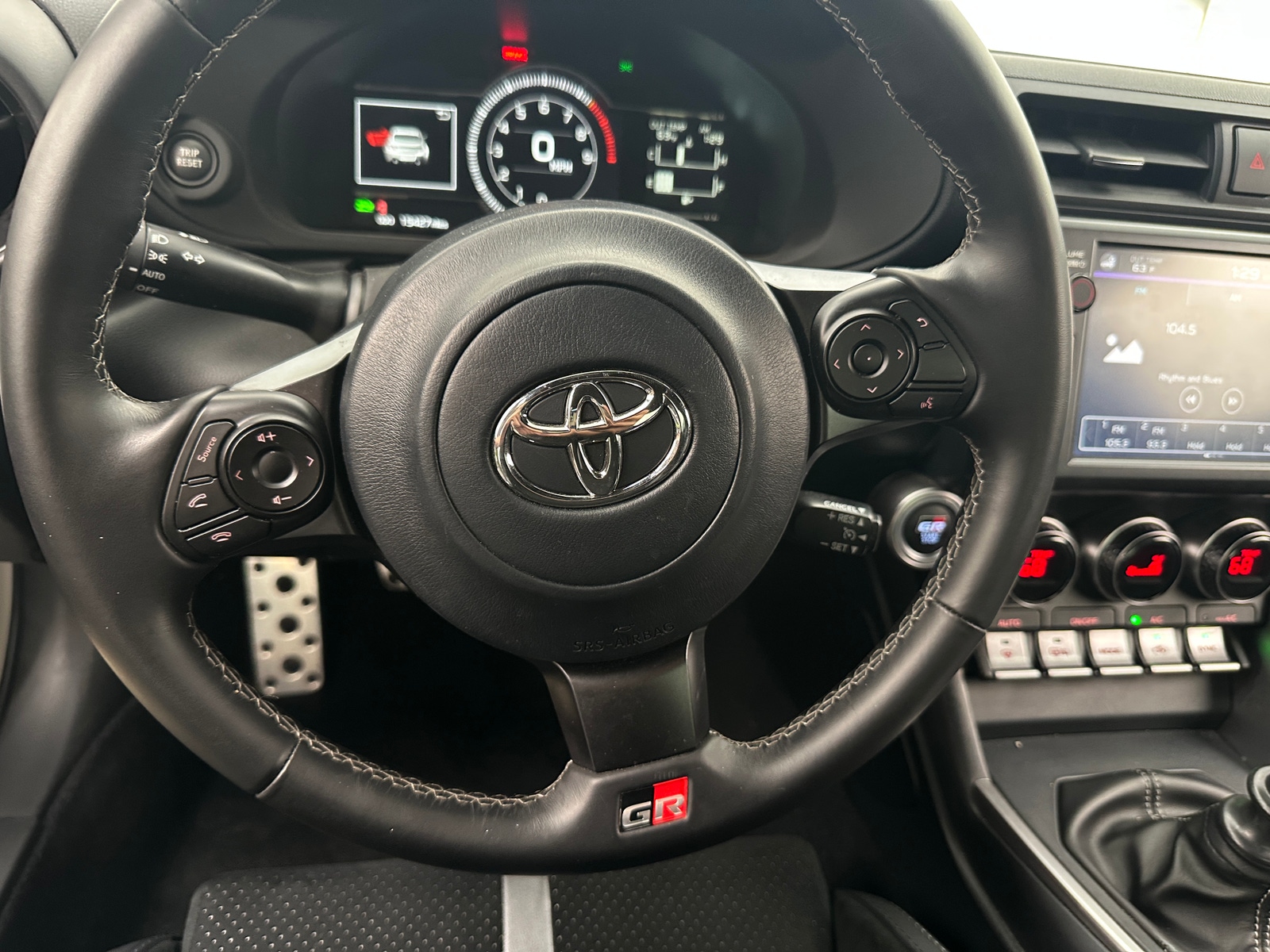 Thumbnail: 2023 Toyota GR86 - 4