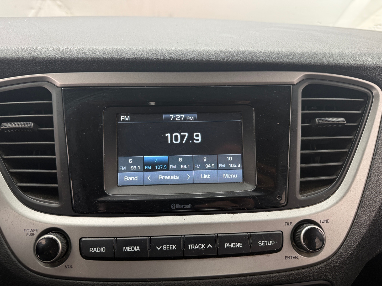 Thumbnail: 2020 Hyundai Accent - 4