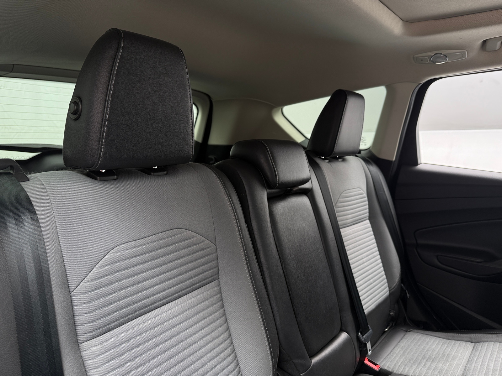 Thumbnail: 2017 Ford Escape - 5