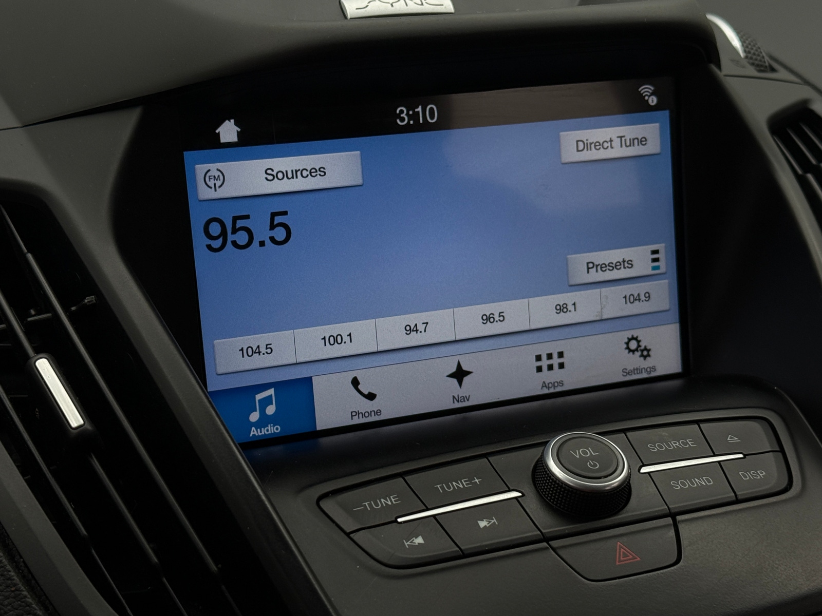 Thumbnail: 2017 Ford Escape - 3