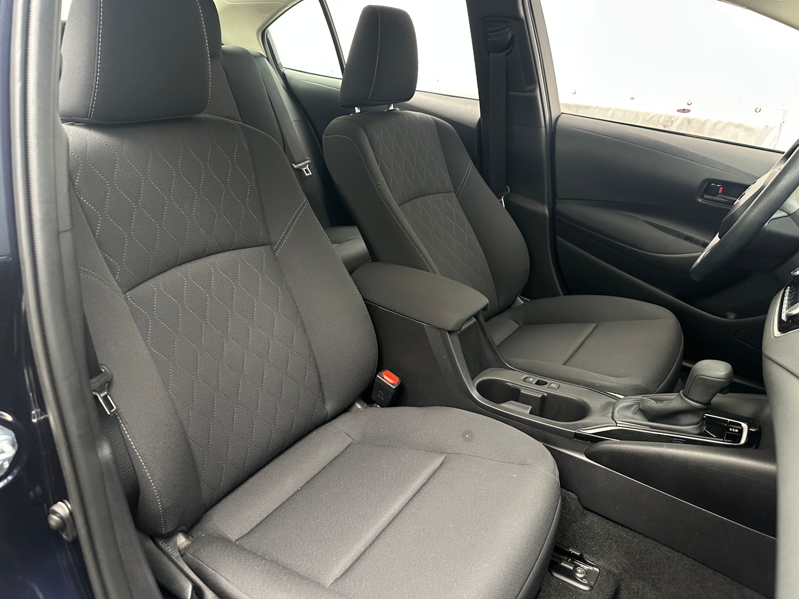 Thumbnail: 2025 Toyota Corolla - 2