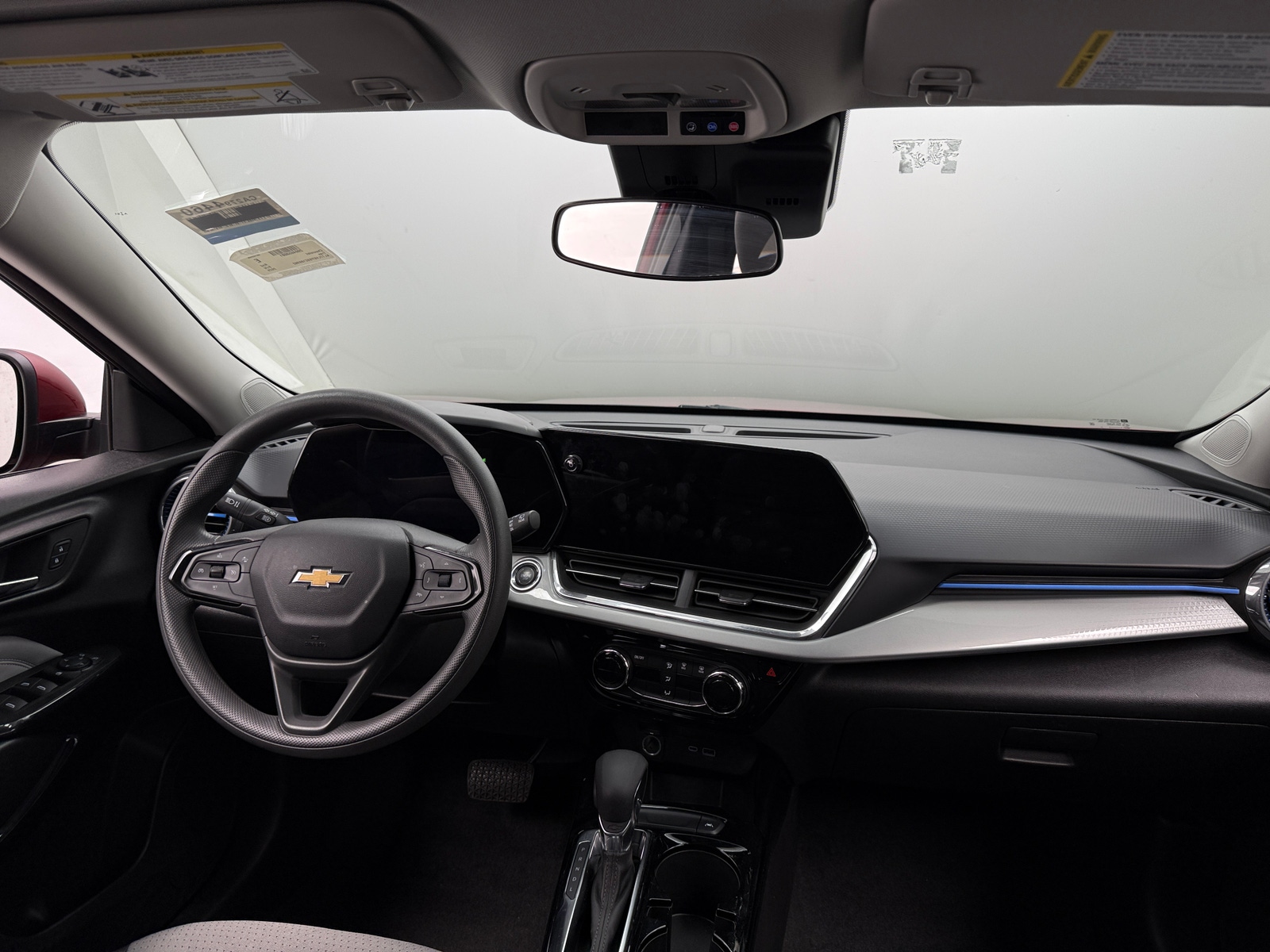 Thumbnail: 2025 Chevrolet Trax - 2