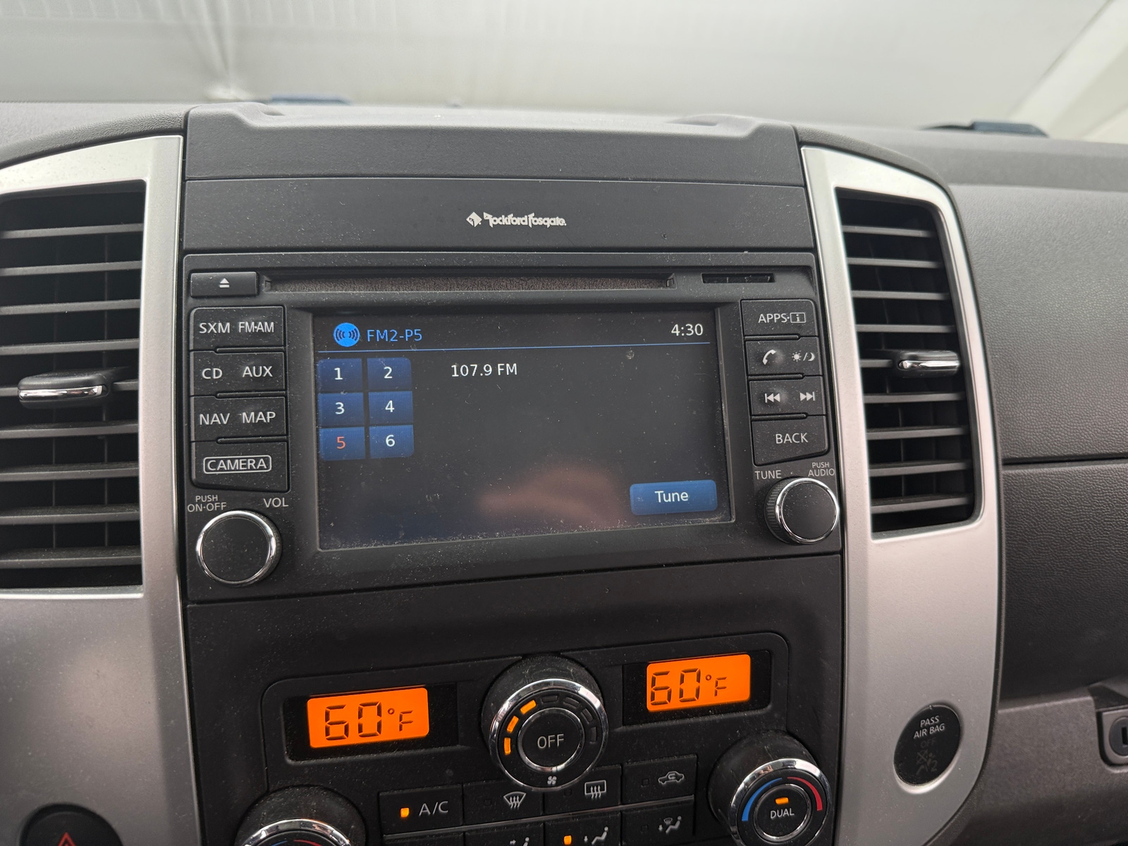 Thumbnail: 2015 Nissan Frontier - 3