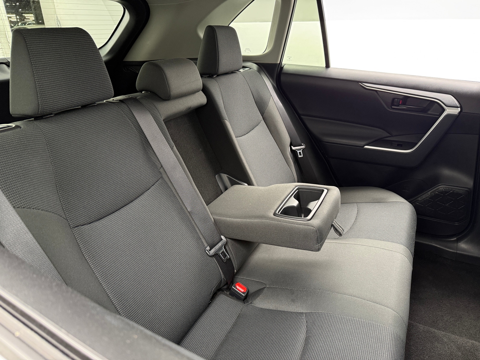 Thumbnail: 2025 Toyota RAV4 - 6