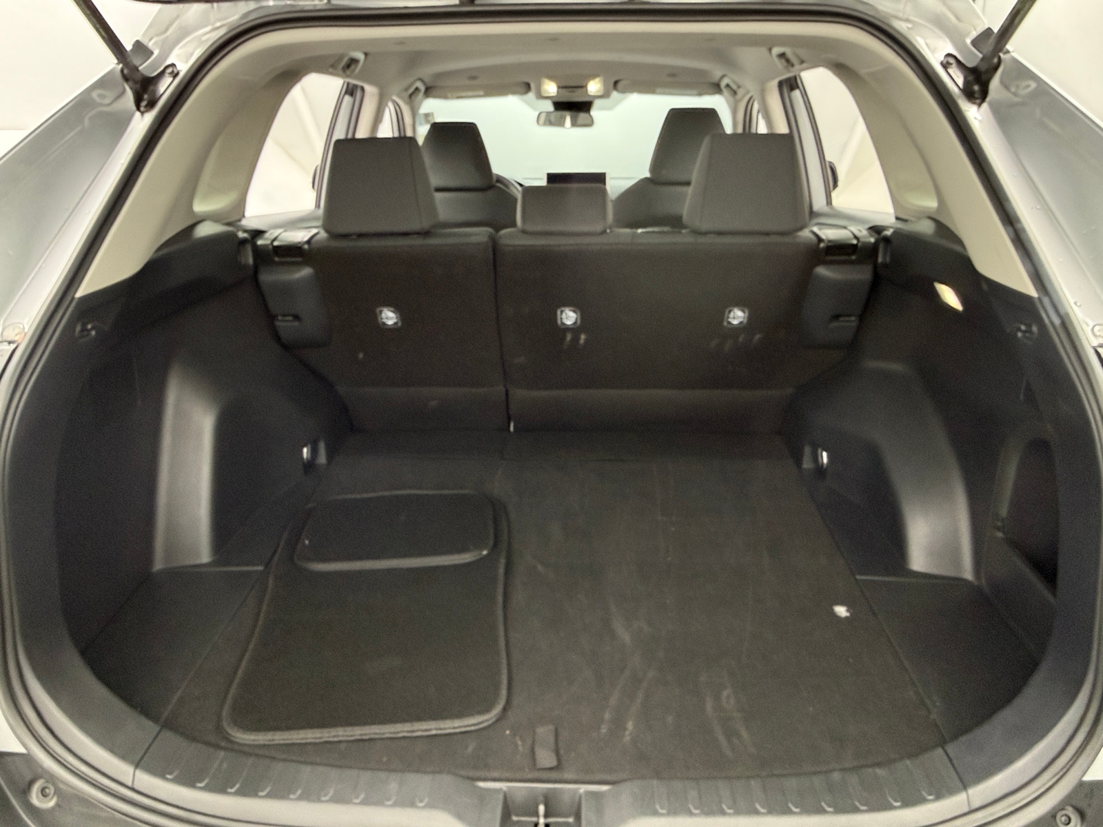 Thumbnail: 2025 Toyota RAV4 - 7