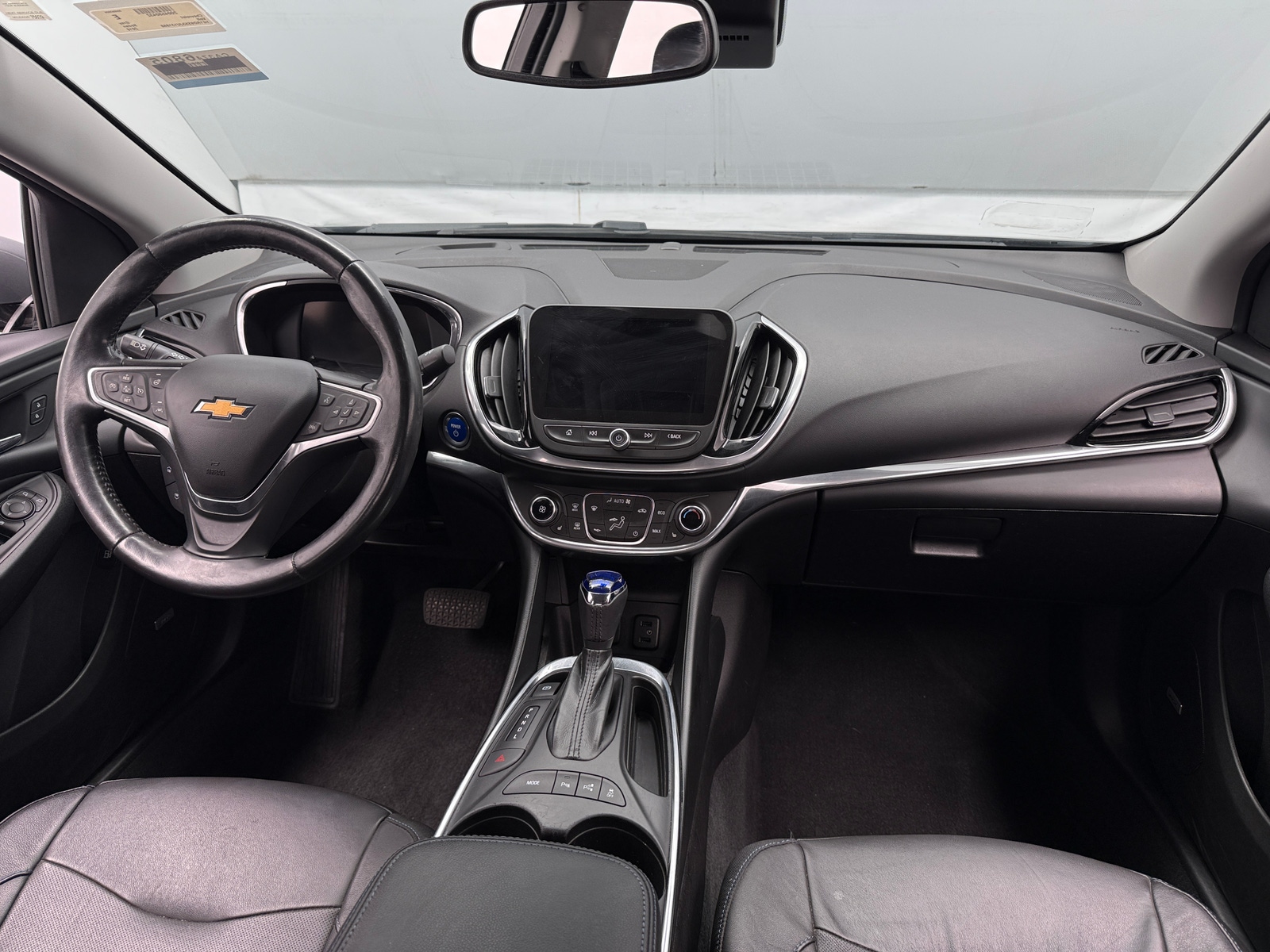 Thumbnail: 2018 Chevrolet Volt - 2