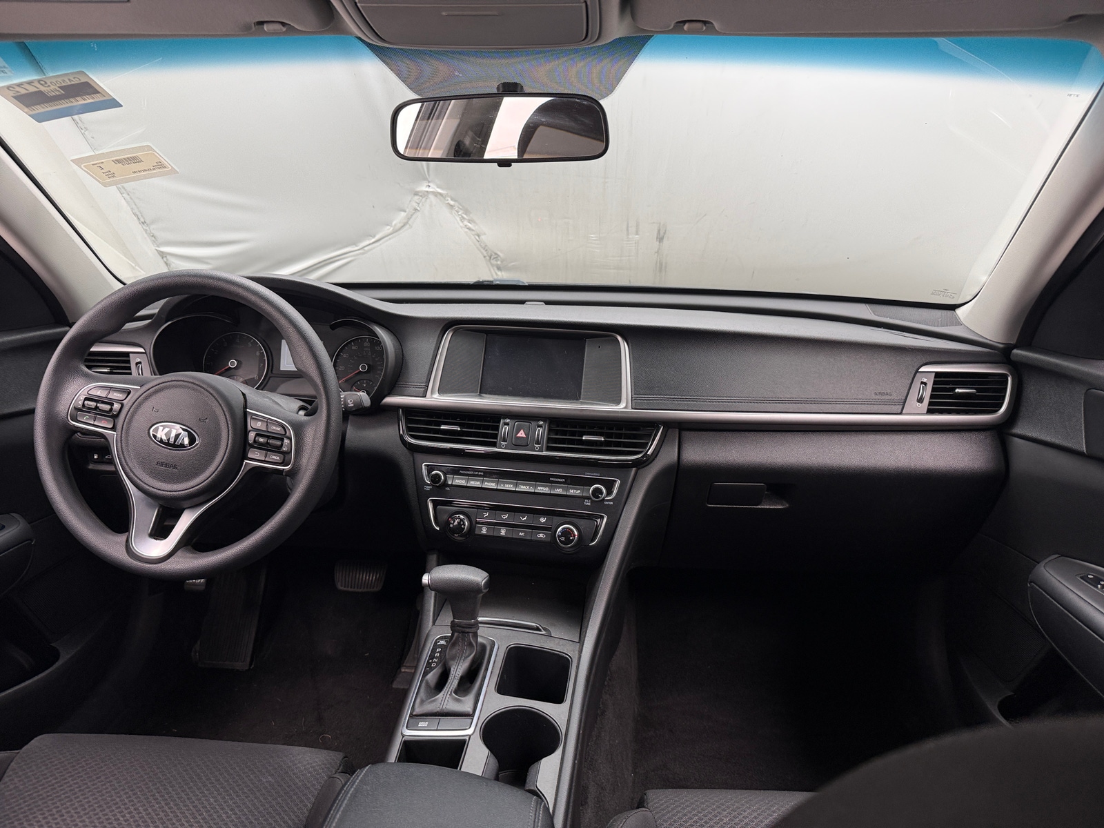 Thumbnail: 2018 Kia Optima - 3