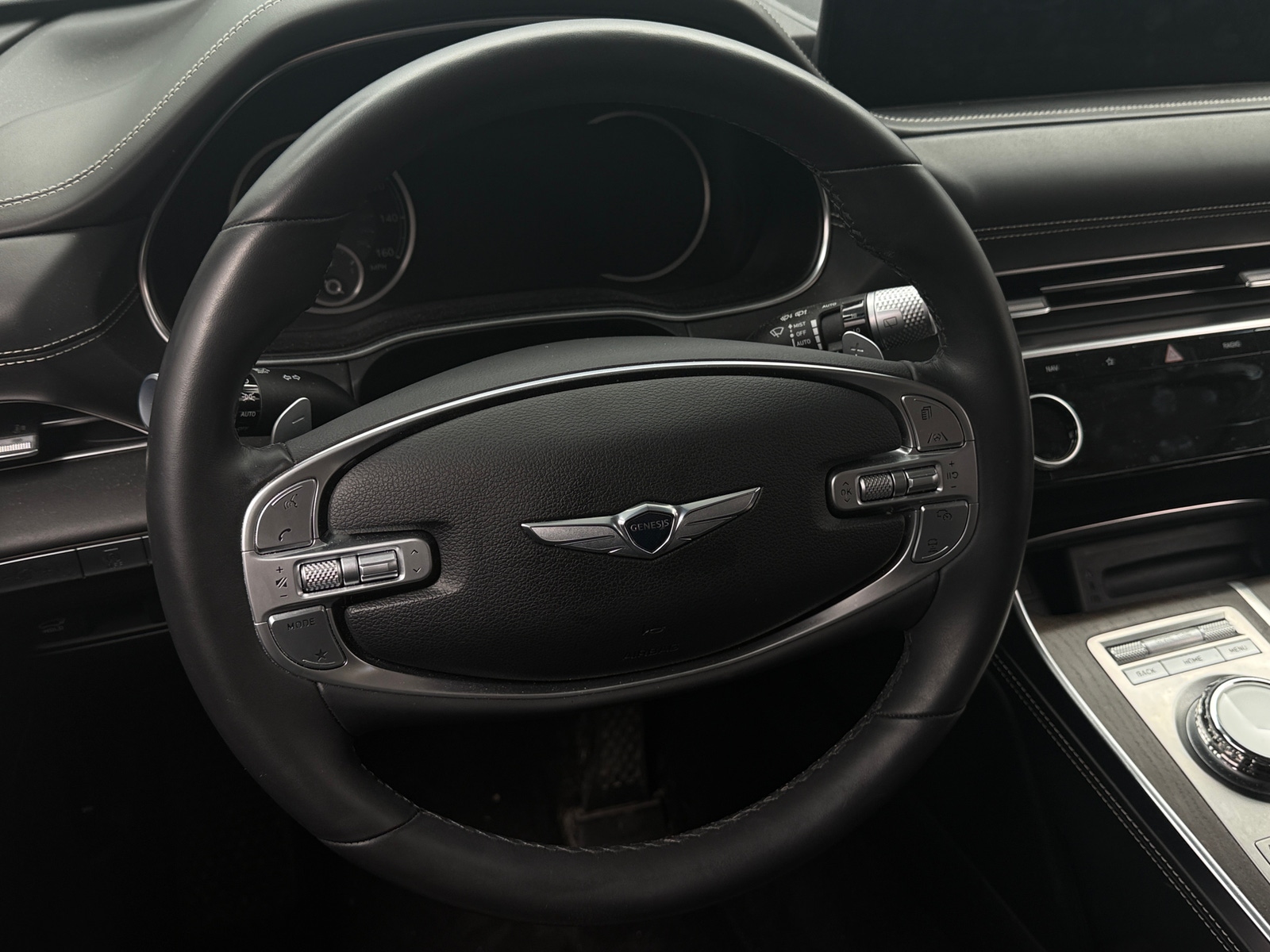 Thumbnail: 2024 Genesis GV80 - 4