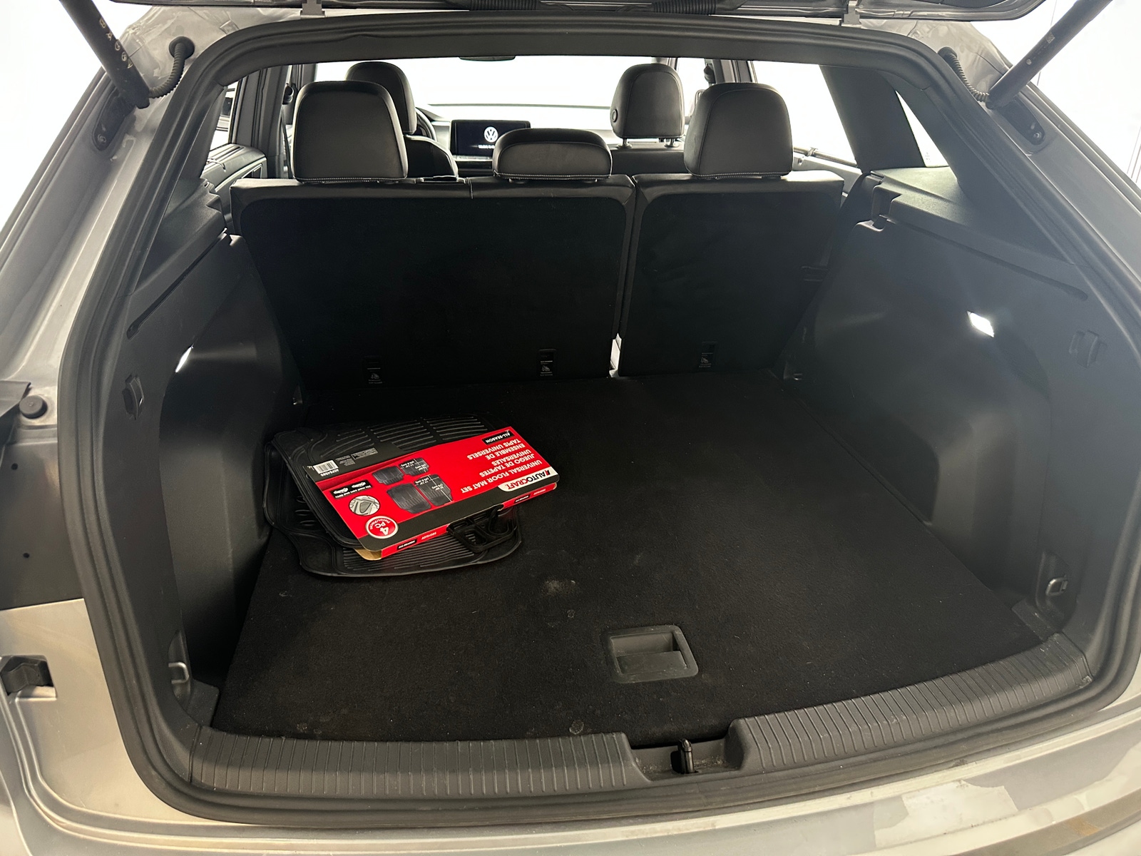 Thumbnail: 2025 Volkswagen Atlas - 6