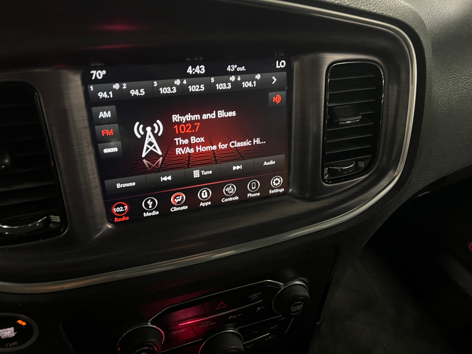 Thumbnail: 2018 Dodge Charger - 4