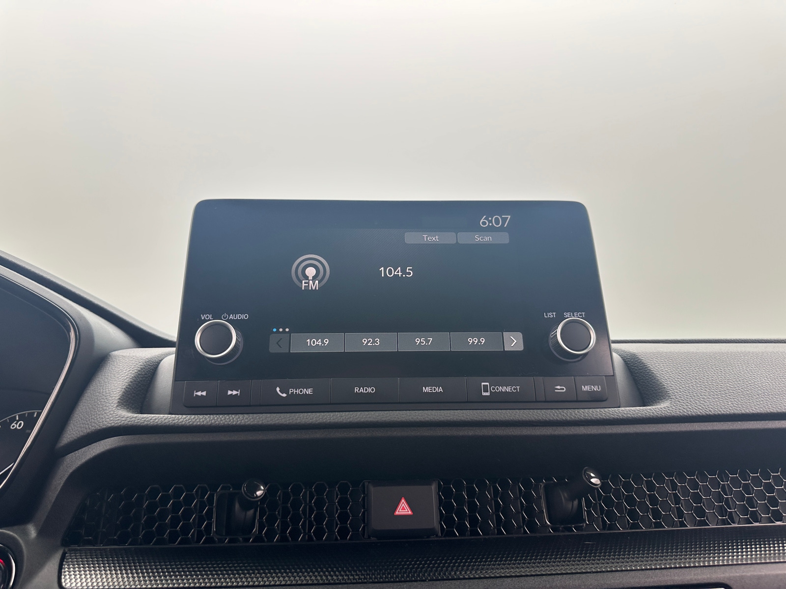 Thumbnail: 2023 Honda CR-V - 4