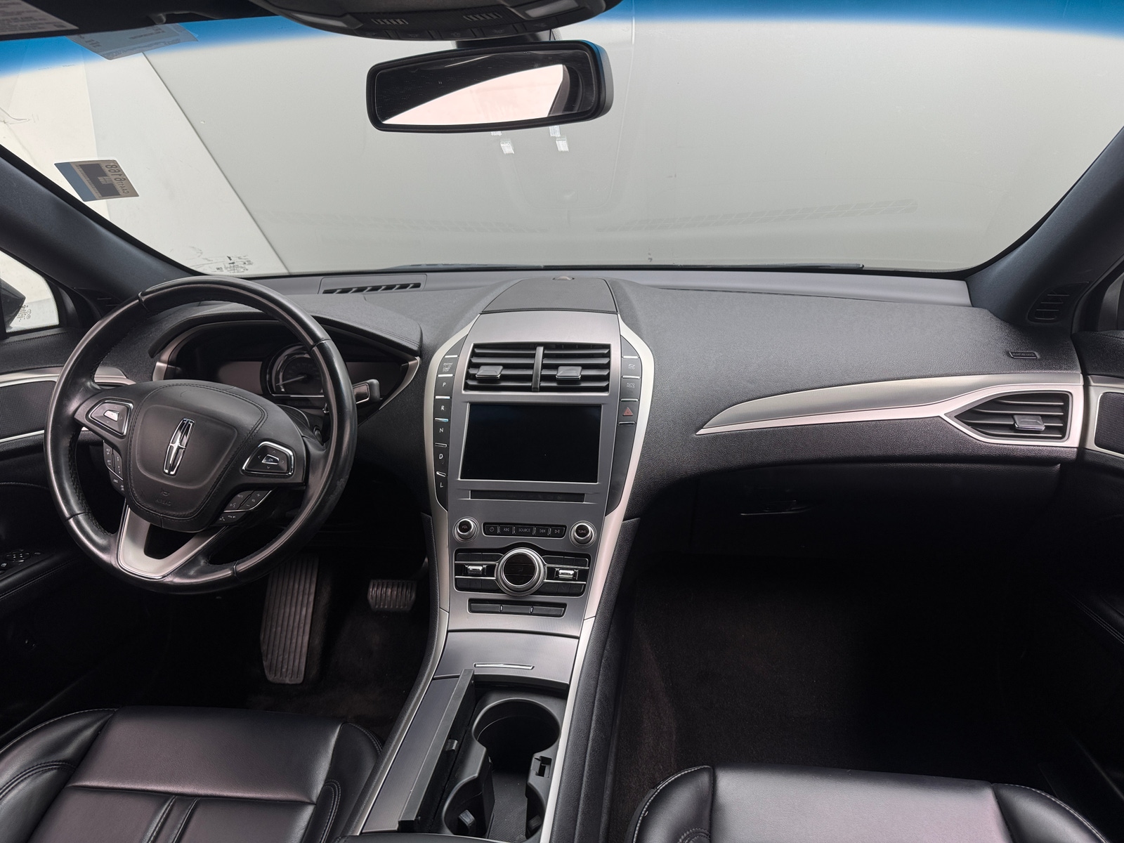 Thumbnail: 2019 Lincoln MKZ - 2