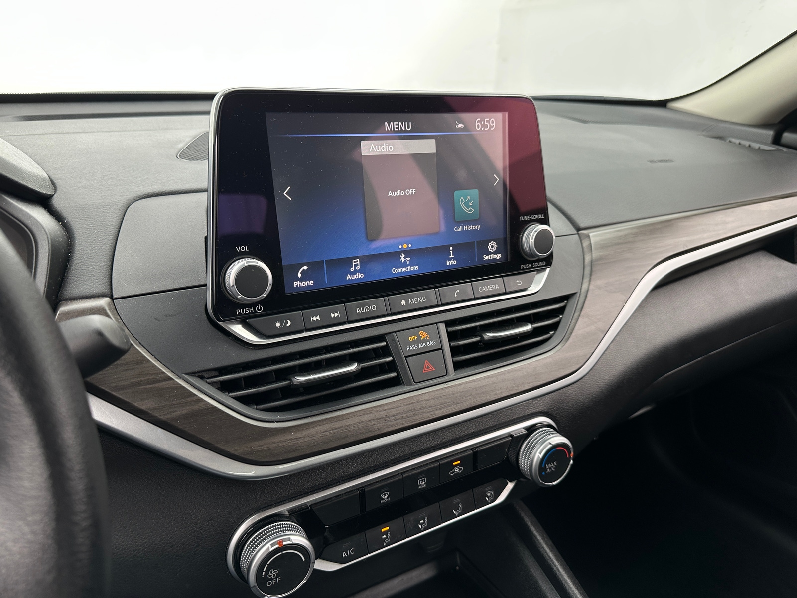 Thumbnail: 2025 Nissan Altima - 4