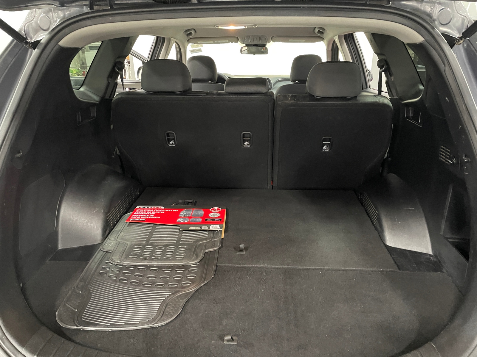 Thumbnail: 2019 Hyundai Santa Fe - 7